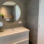 Luxe Met Hottub Op Het Platteland Dom wakacyjny Dinxperlo