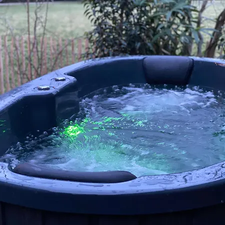 Boerderijlodge Met Hottub *