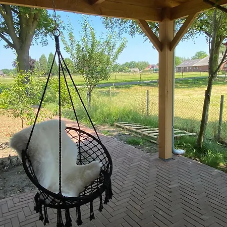 Holiday home Boerderijlodge Met Hottub *
