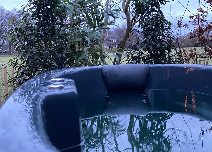 Luxe Lodge Met Hottub Op Het Platteland *