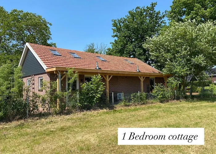 Boerderijlodge Met Hottub 度假居 Dinxperlo