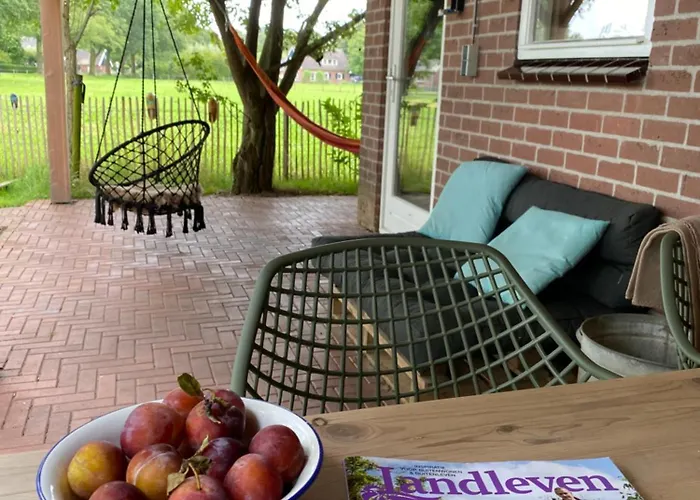 Boerderijlodge Met Hottub 度假居